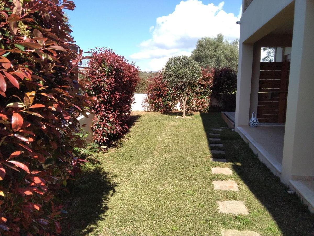 Villa Adelais Tsoukaládhes エクステリア 写真