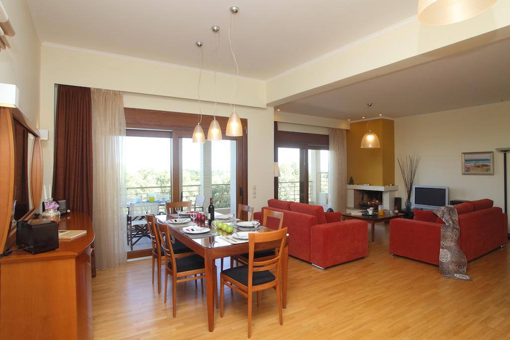 Villa Adelais Tsoukaládhes 部屋 写真